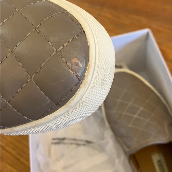 STEVE MADDEN SHOES SIZE 6 - Picture 3 of 3